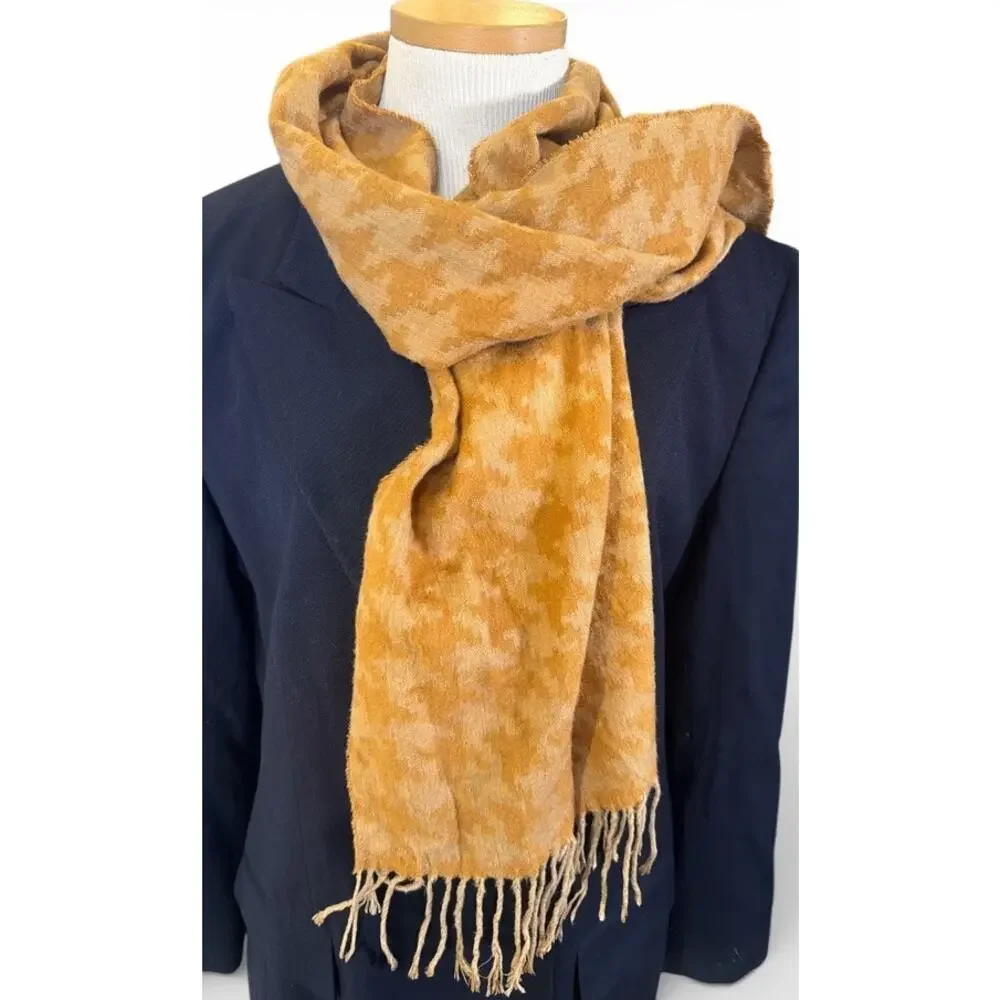 Amicale 100% Silk Houndstooth Plaid Scarf Wrap Tan Camel Fringe Preppy Heritage